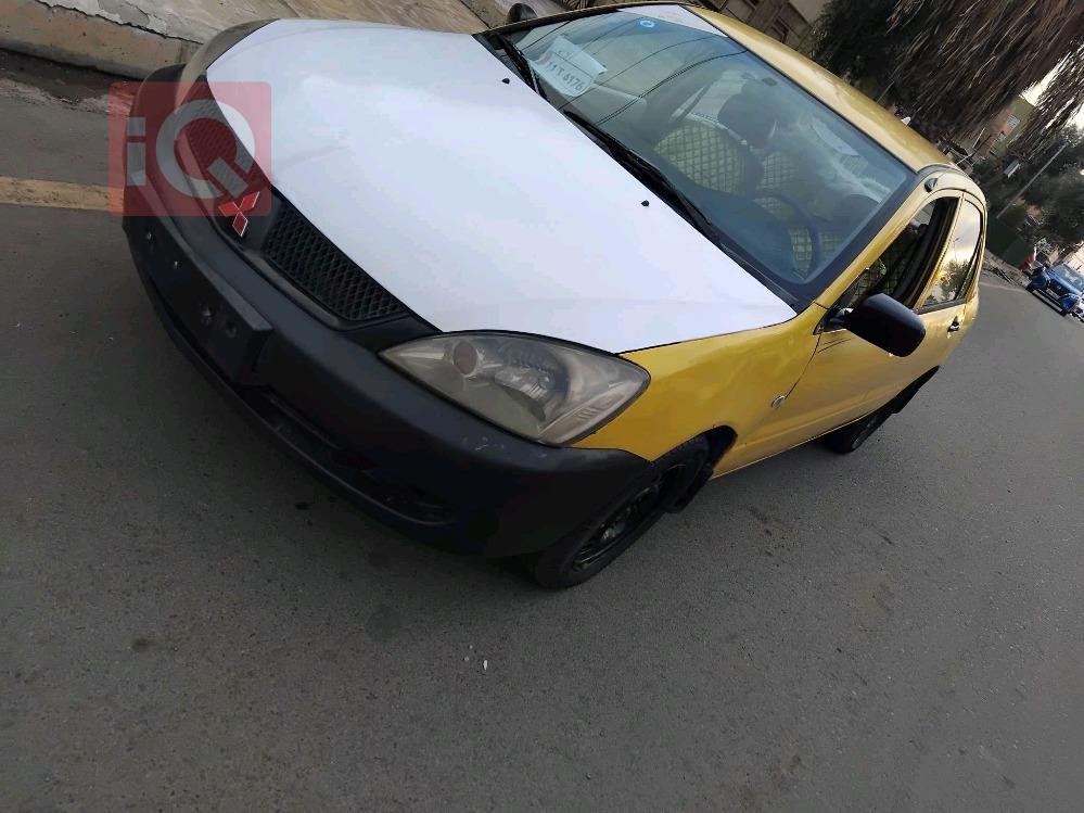 ميتسوبيشي لانسر